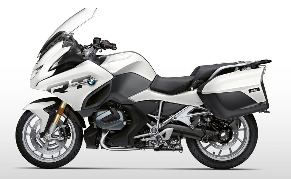 stock picture of a 2024 BMW R 1250 RT in alpine white 3 top sport touring motorcycles