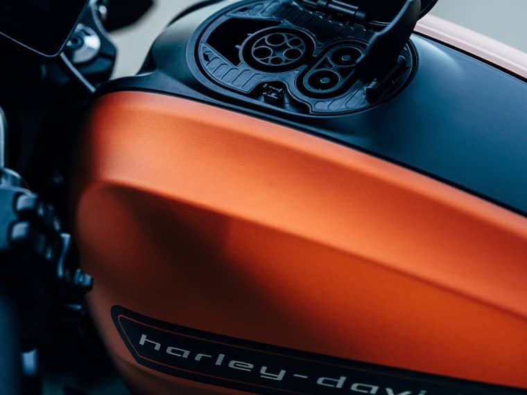 How to Make Electric Motorcycles Go Mainstream