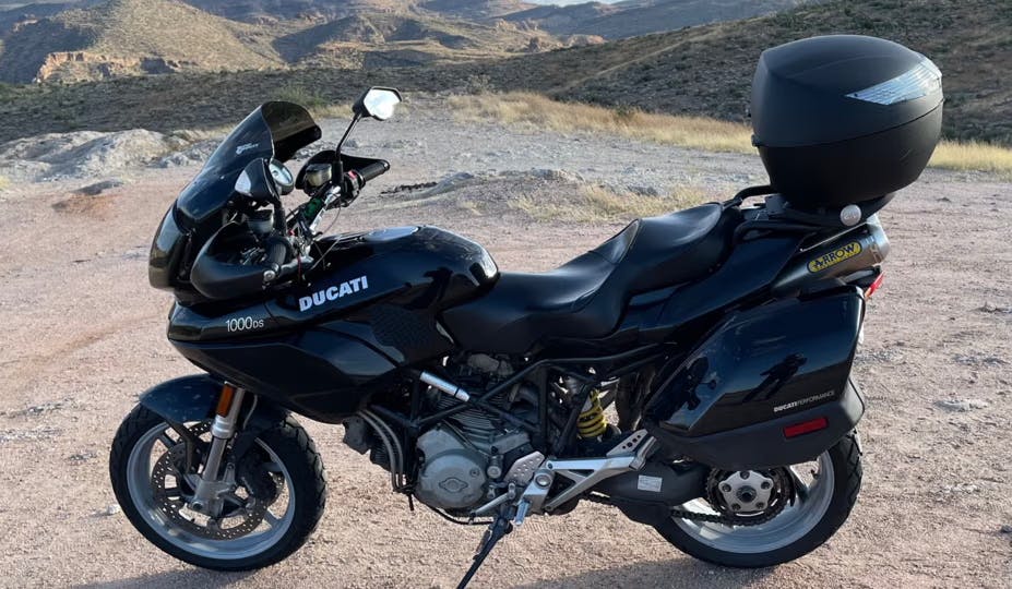ducati mts1000 DS motorcycle rental for Arizona Bike Week 2024