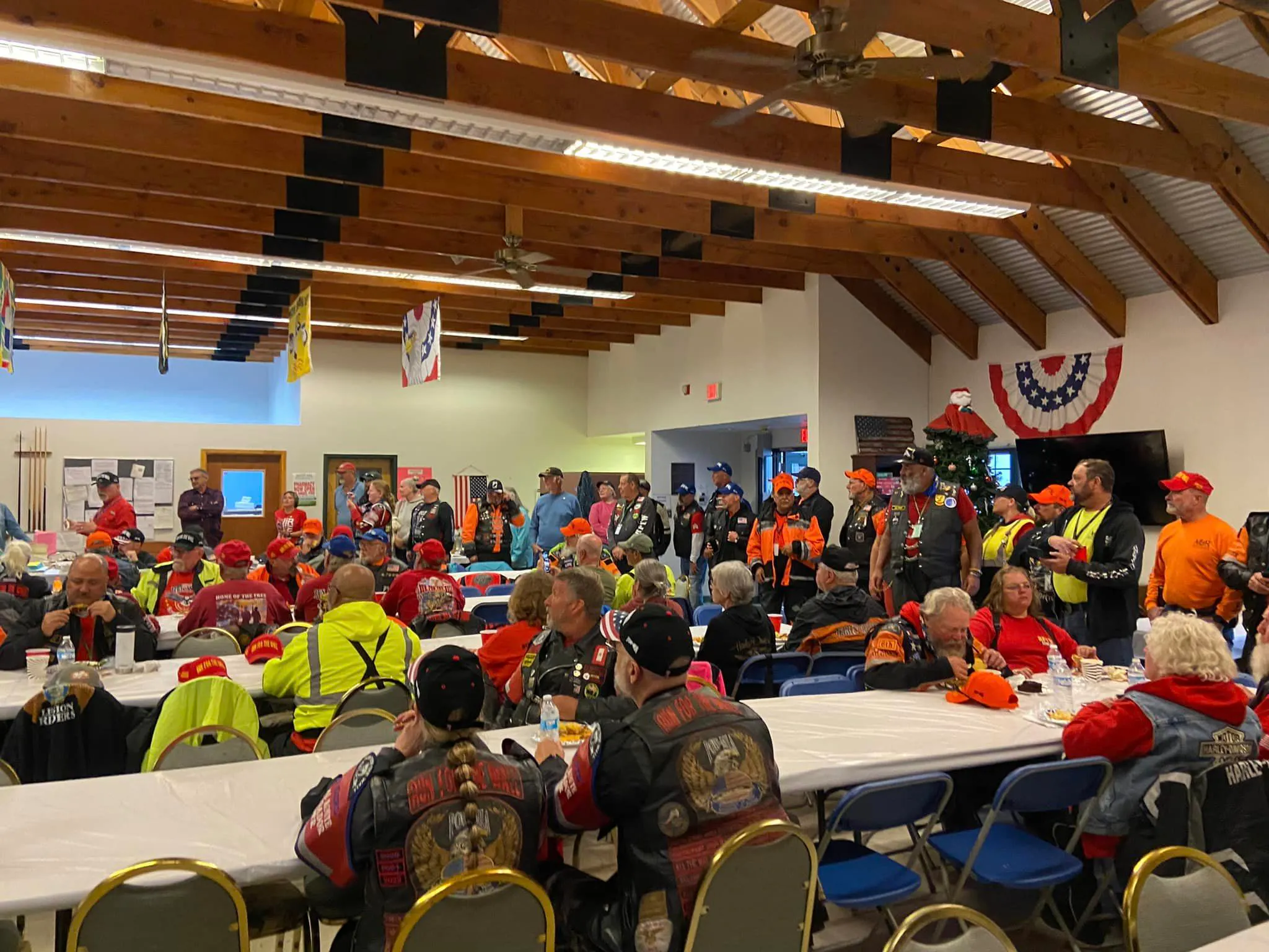 Reuniéndose en Ontario
