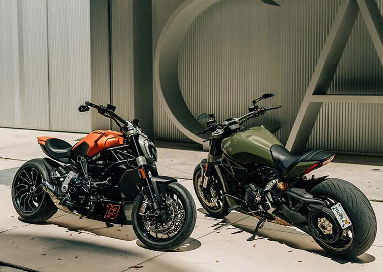 Motocicletas Ducati XDiavel em Miami.