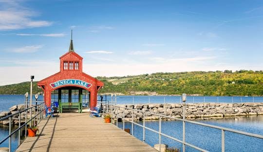 picture of a dock on Seneca Lake