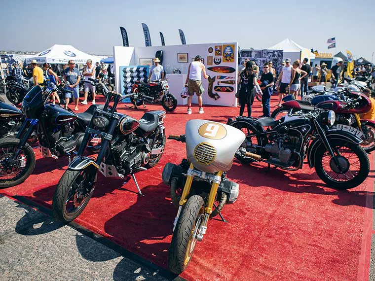 mejores eventos de motocicletas, desfiles, exhibiciones y encuentros en LA con un alquiler de motocicleta de Riders Share