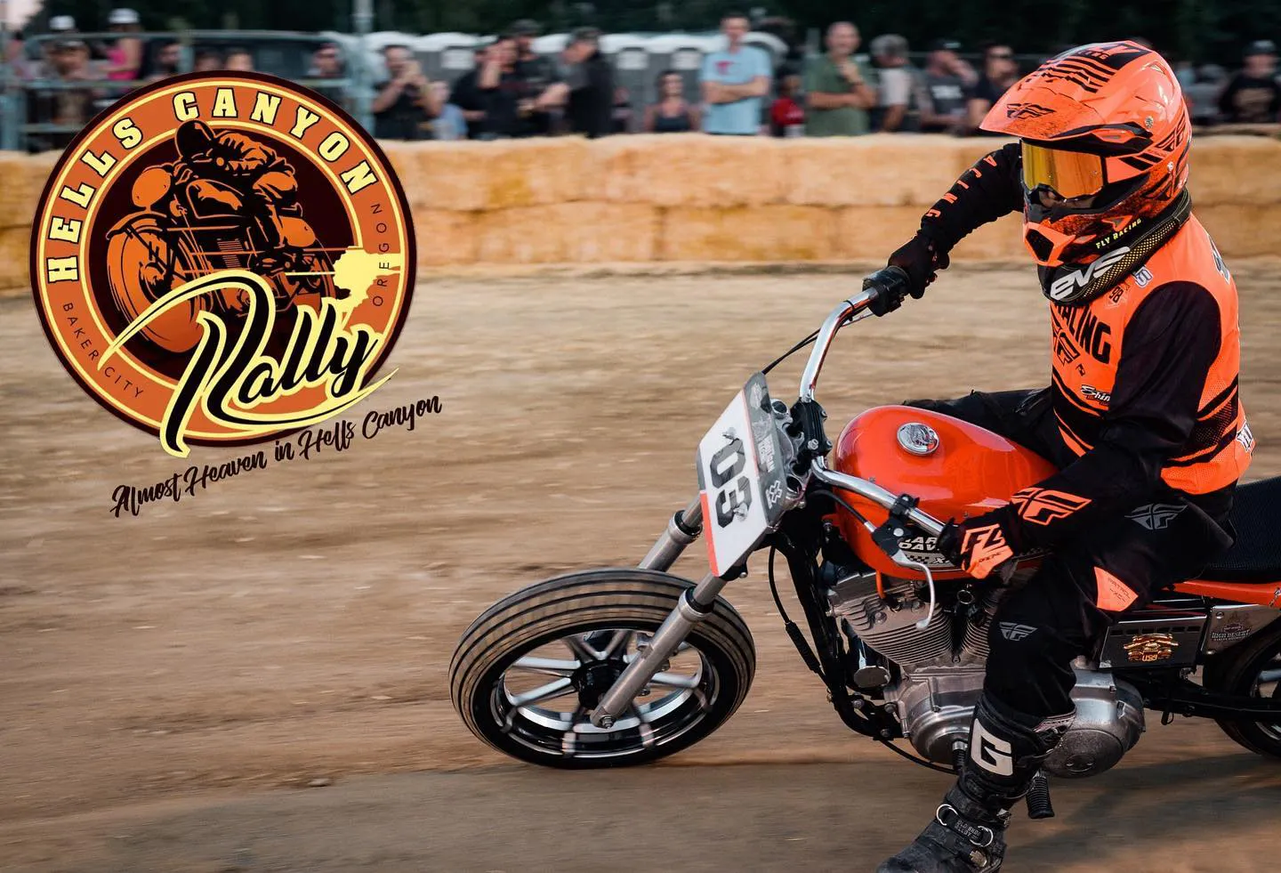 Experimente uma vivência Harley Davidson do deserto alto.