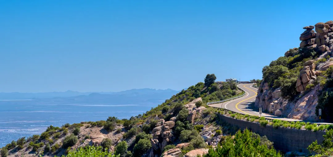 vista da Mount Lemmon Scenic Byway no Arizona O guia para ciclismo no Arizona é o Arizona um bom estado para pedalar?