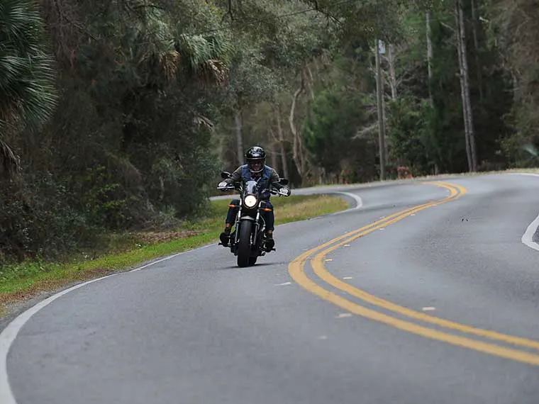 Motocicleta conducida en el norte de Florida.