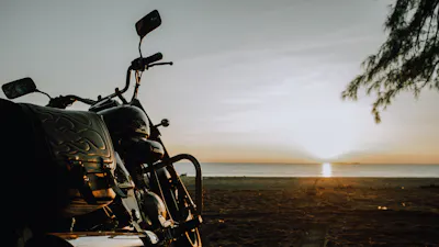 Motorcycle Rental in Miami: Every Shop, Price, and License Requirement