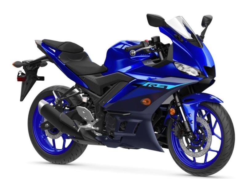 stock picture of a 2024 Yamaha YZF-R3 best motorcycles under 300cc