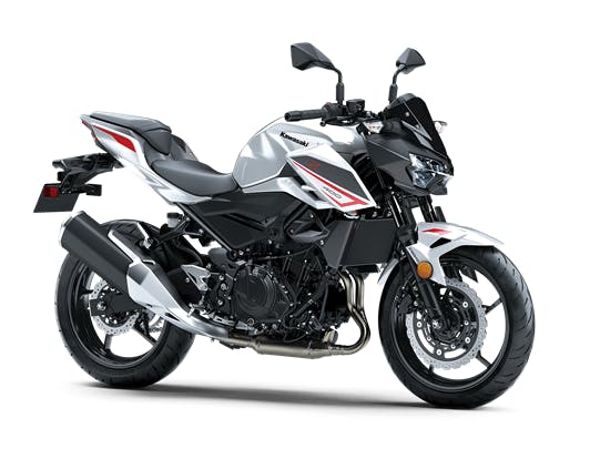 stock picture of a Kawasaki Z400 cheap but reliable beginner motorcycles