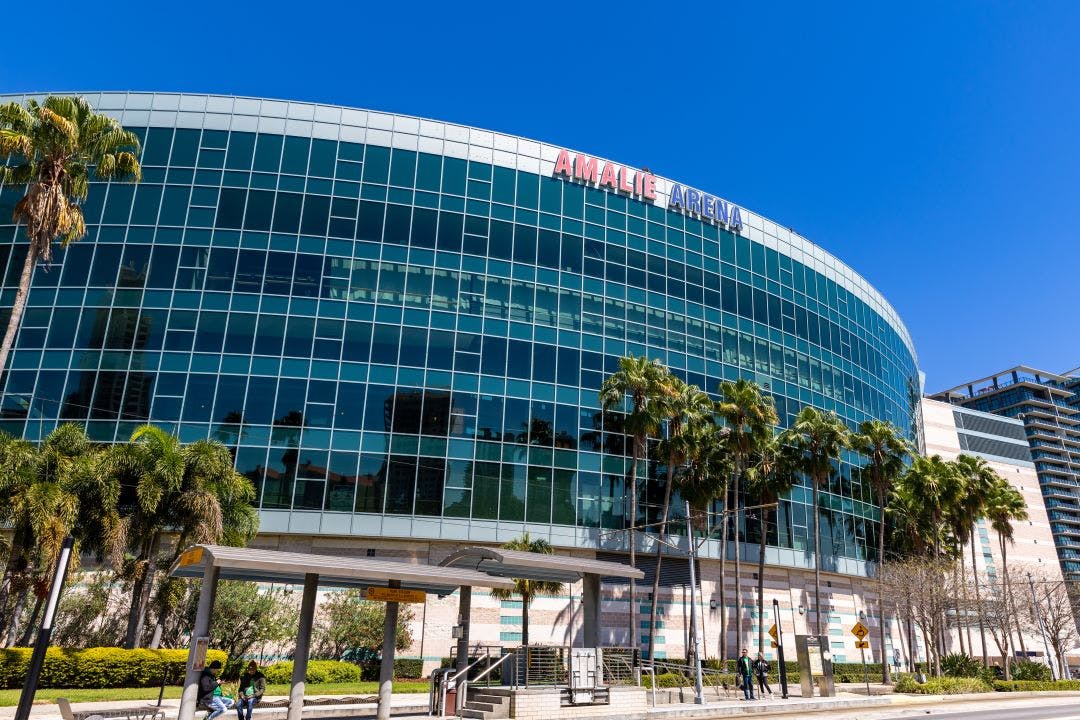 picture of the outside of the Amalie Arena best things to do in Tampa Fl