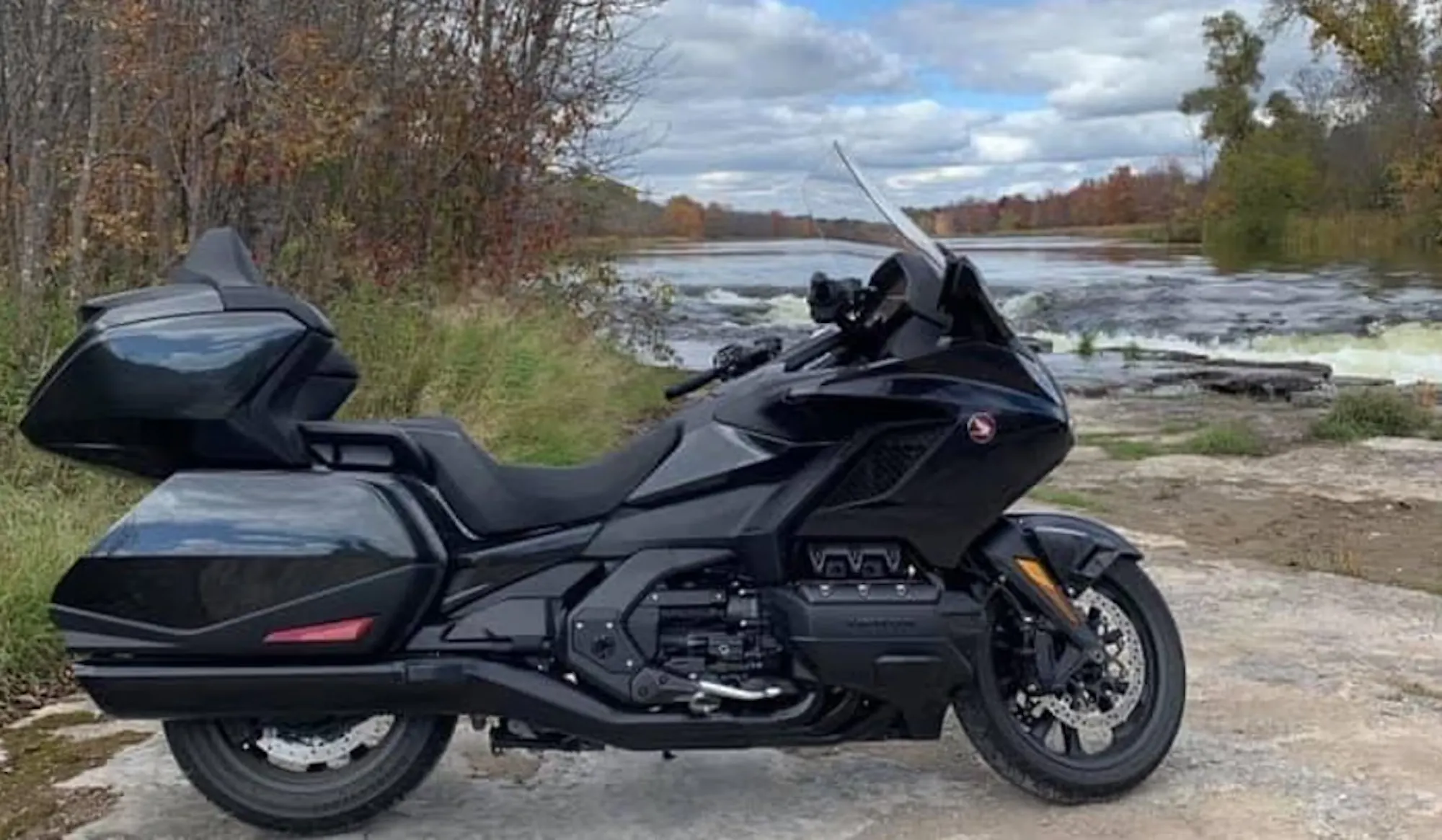 2021 Honda Goldwing Tour para alugar em riders share perto de Austin Quanto custa alugar uma motocicleta em Austin, Texas?