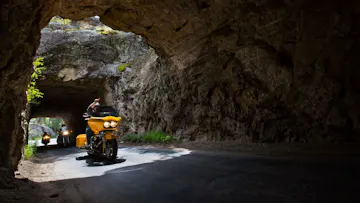 Top Destinations for Motorcycle Rentals in 2024-2025