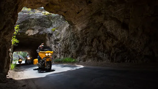 Top Destinations for Motorcycle Rentals in 2024-2025