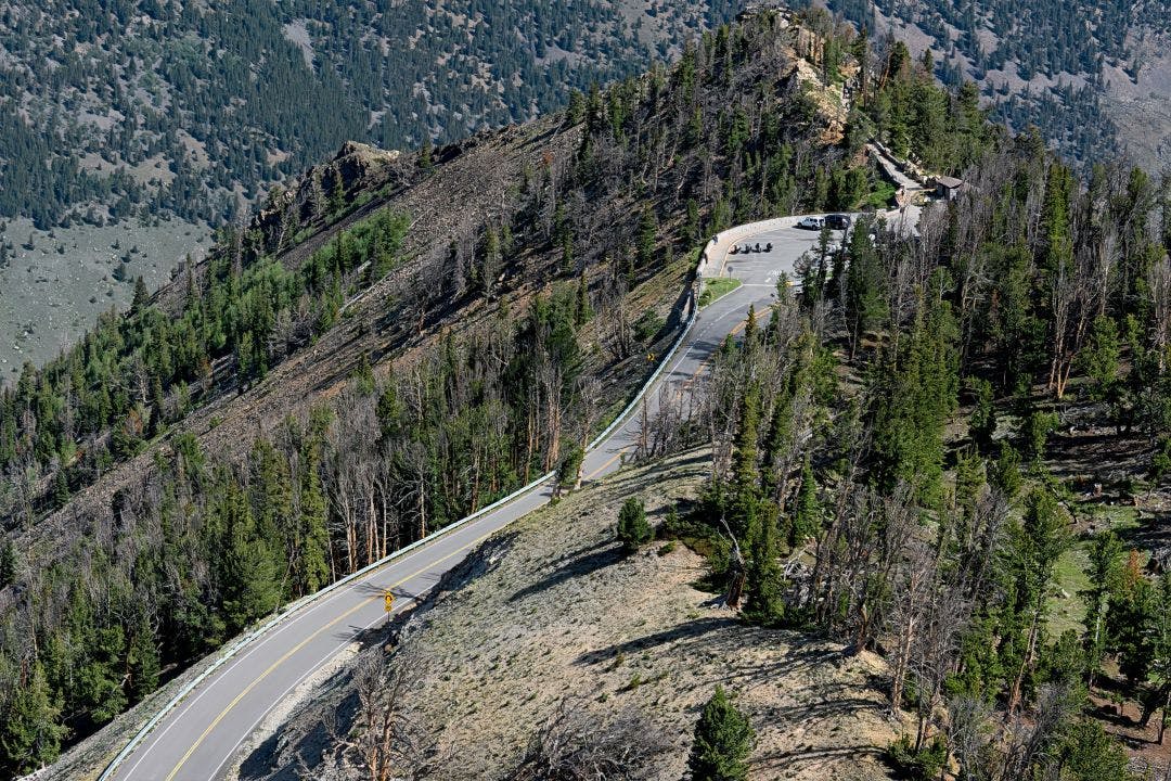 beartooth highway Top Destinations for Motorcycle Rentals in 2024-2025