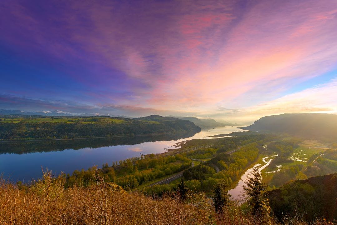 Sunrise over Columbia River Gorge Top 6 Best Scenic Motorcycle Rides in Washington State