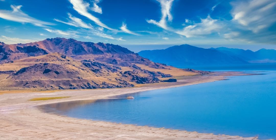 Antelope Island, the largest of ten islands within the Great Salt Lake, Antelope Island State Park, Utah, USA What's There To Do In Salt Lake City, Utah?