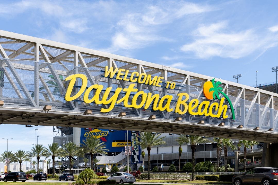 Daytona Beach, FL, USA Welcome to Daytona Beach sign located outside of the Daytona International Speedway on a pedestrian walkway List of Daytona Beach Motorcycle Events & Festivals