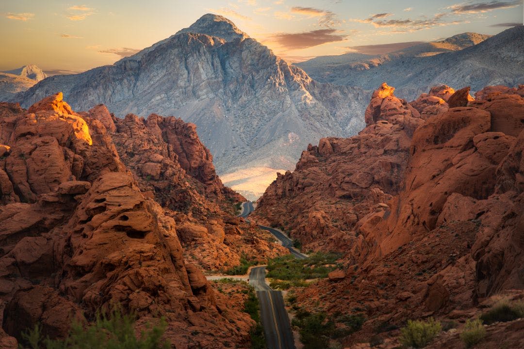 Valley of Fire nevada Best States to Ride a Motorcycle Year-Round