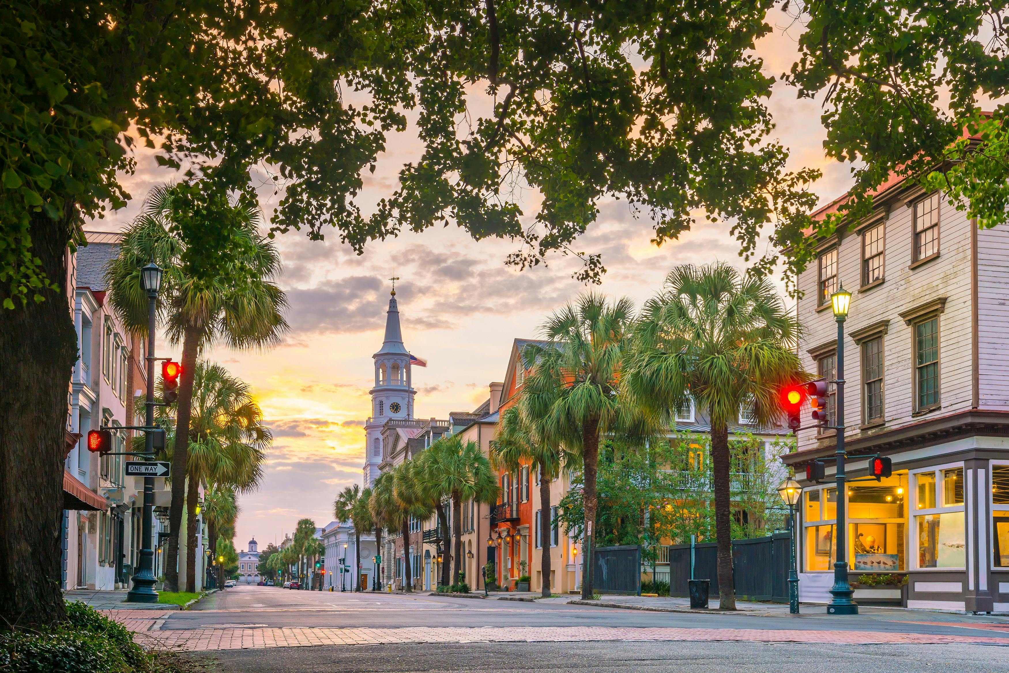 image of charleston, sc - browse motorcycle rentals in south carolina with Riders Share