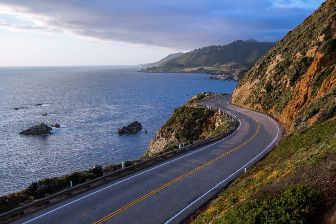 Pacific Coast Highway Top Motorcycle Routes in the USA for Scenic Coastal Views
