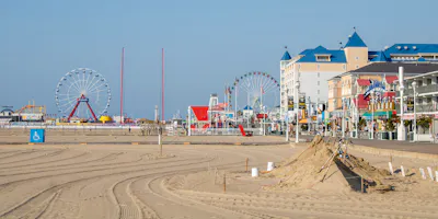 image of OCMD boardwalk - browse motorcycle rentals in ocean city with Riders Share, a peer-to-peer motorcycle company