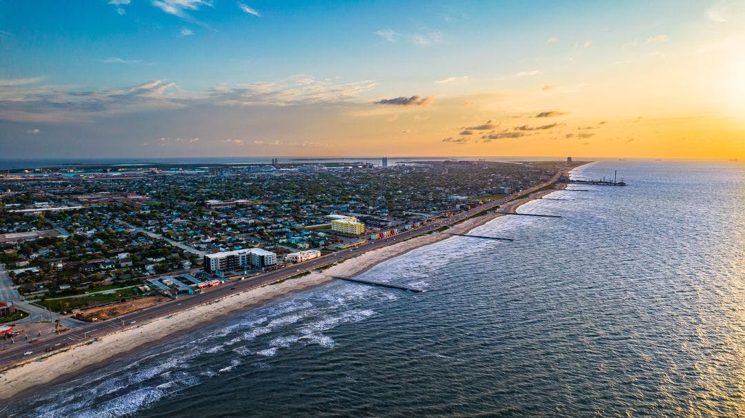 Beach at Galveston Seawall Lone Star Rally 2025 Info - Galveston, TX - Nov 6-9th