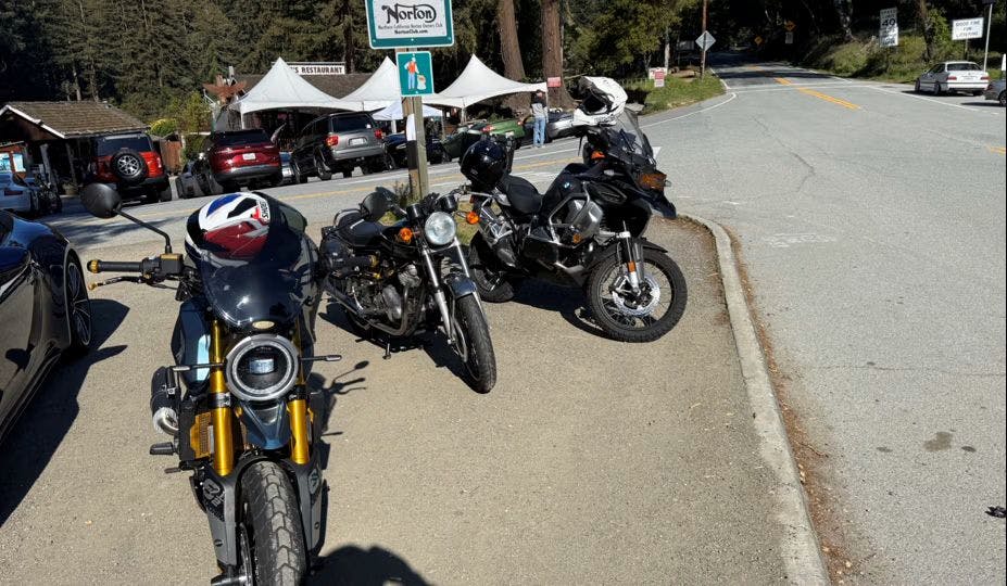 motorcycles parked outside of Alices restaurant california Alice's Restaurant | Bay Area Motorcycle Destination