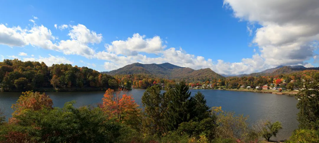 lake junaluska north carolina The Rattler NC 209: Guia Completo de Rota de Motocicleta