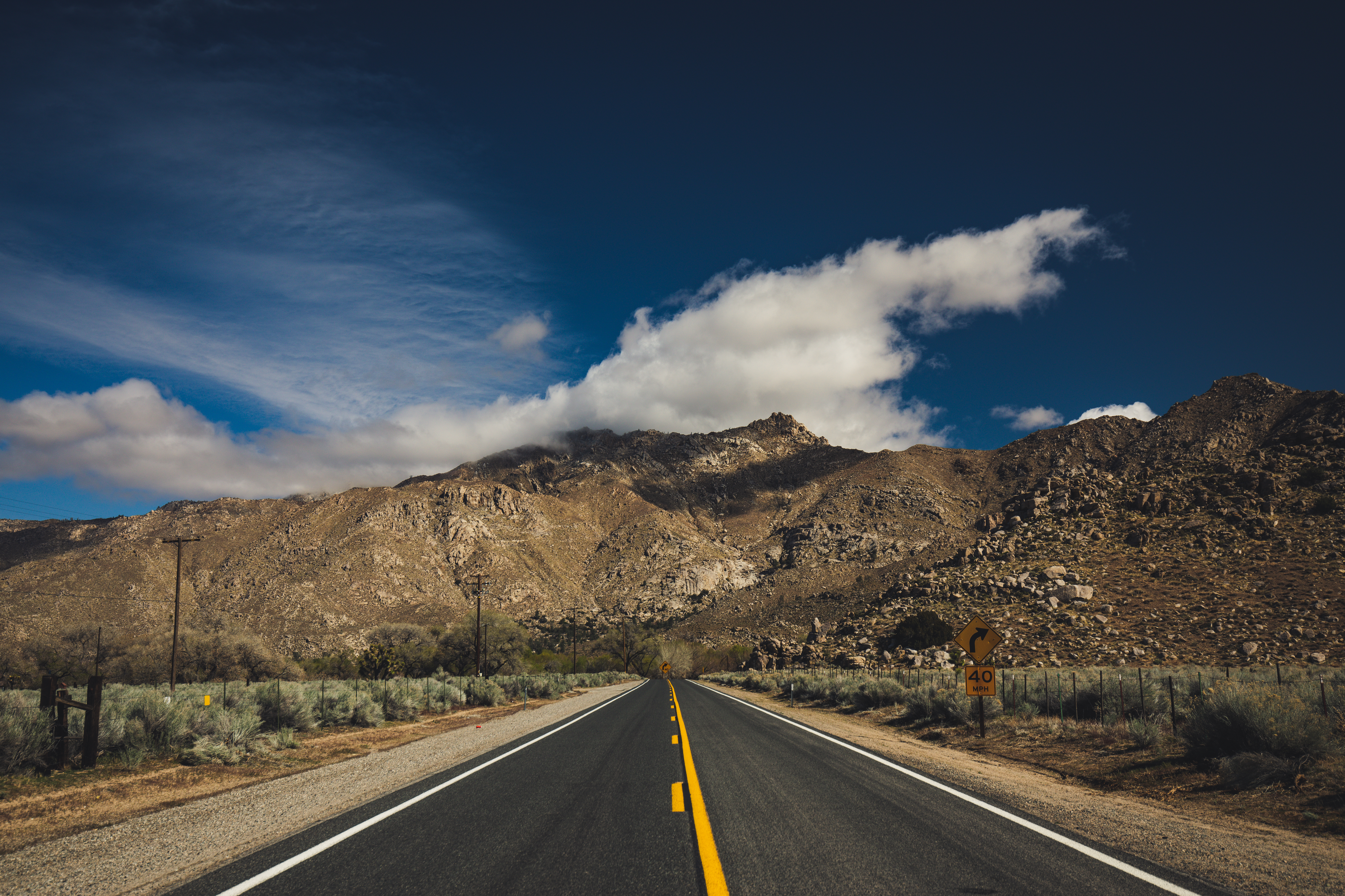 stock image of road in bakersfield, ca - browse motorcycle rentals in Bakersfield with Riders Share, a peer-to-peer motorcycle rental company