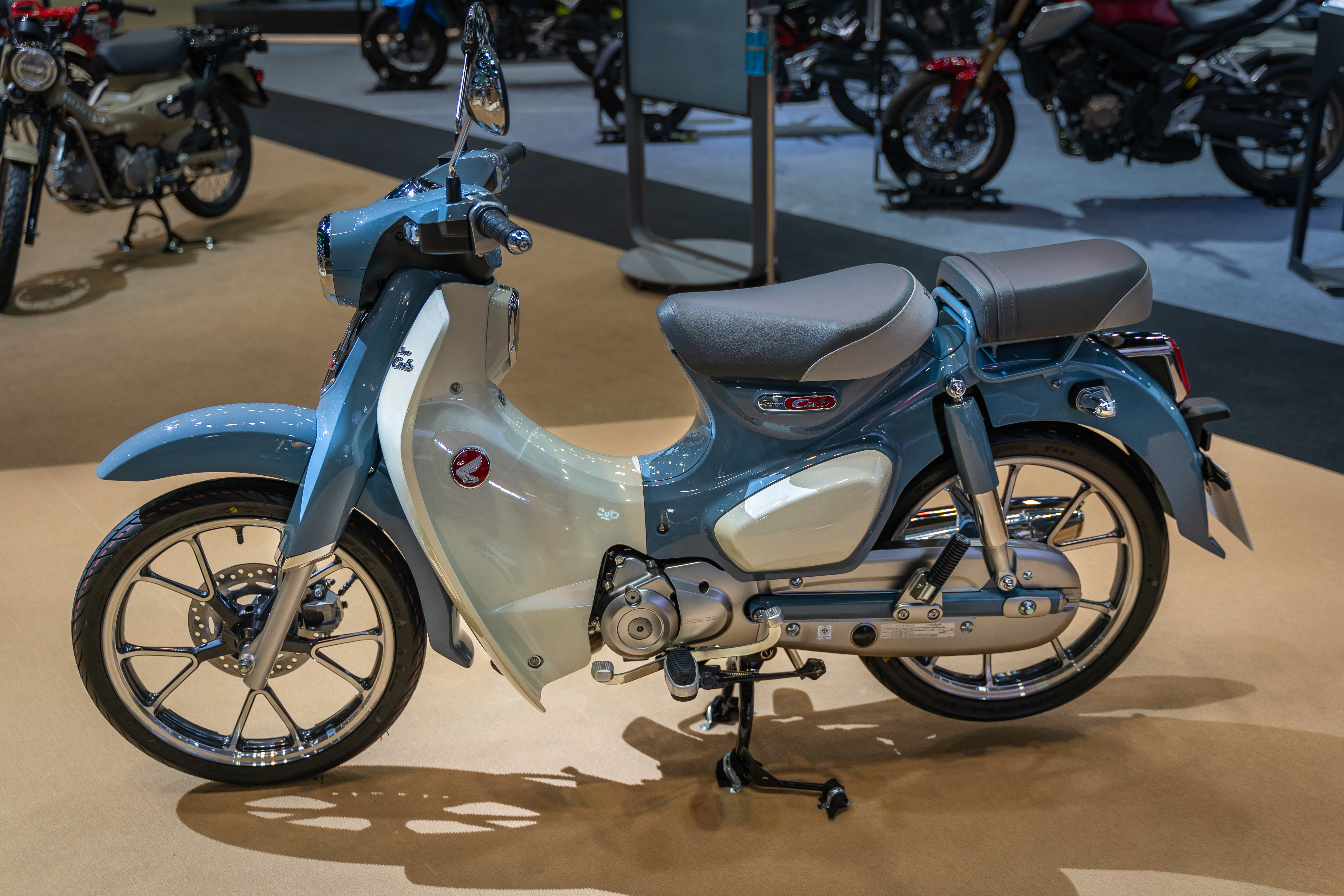 image of honda super cub, most popular motorcycle