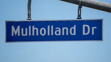 Mulholland Drive and the Canyons - A Local's Guide to Riding LA Without Touching the Freeway