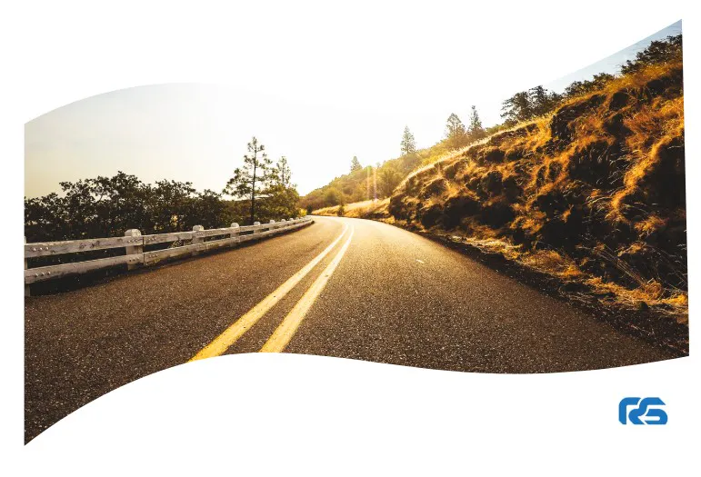 image of road in oregon - compare oregon motorcycle insurance quotes on Riders Share