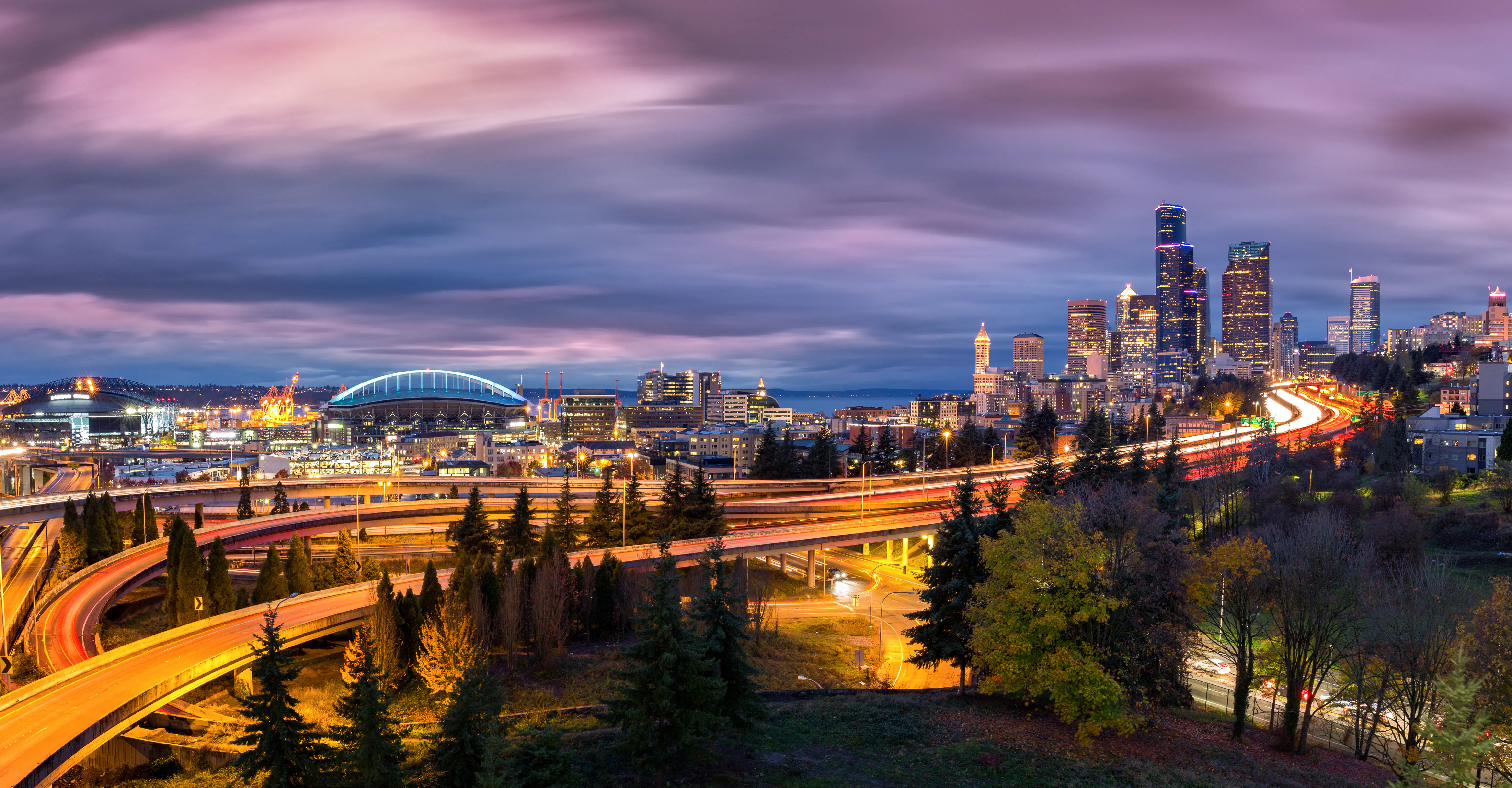 Seattle ferry and transit options near the waterfront