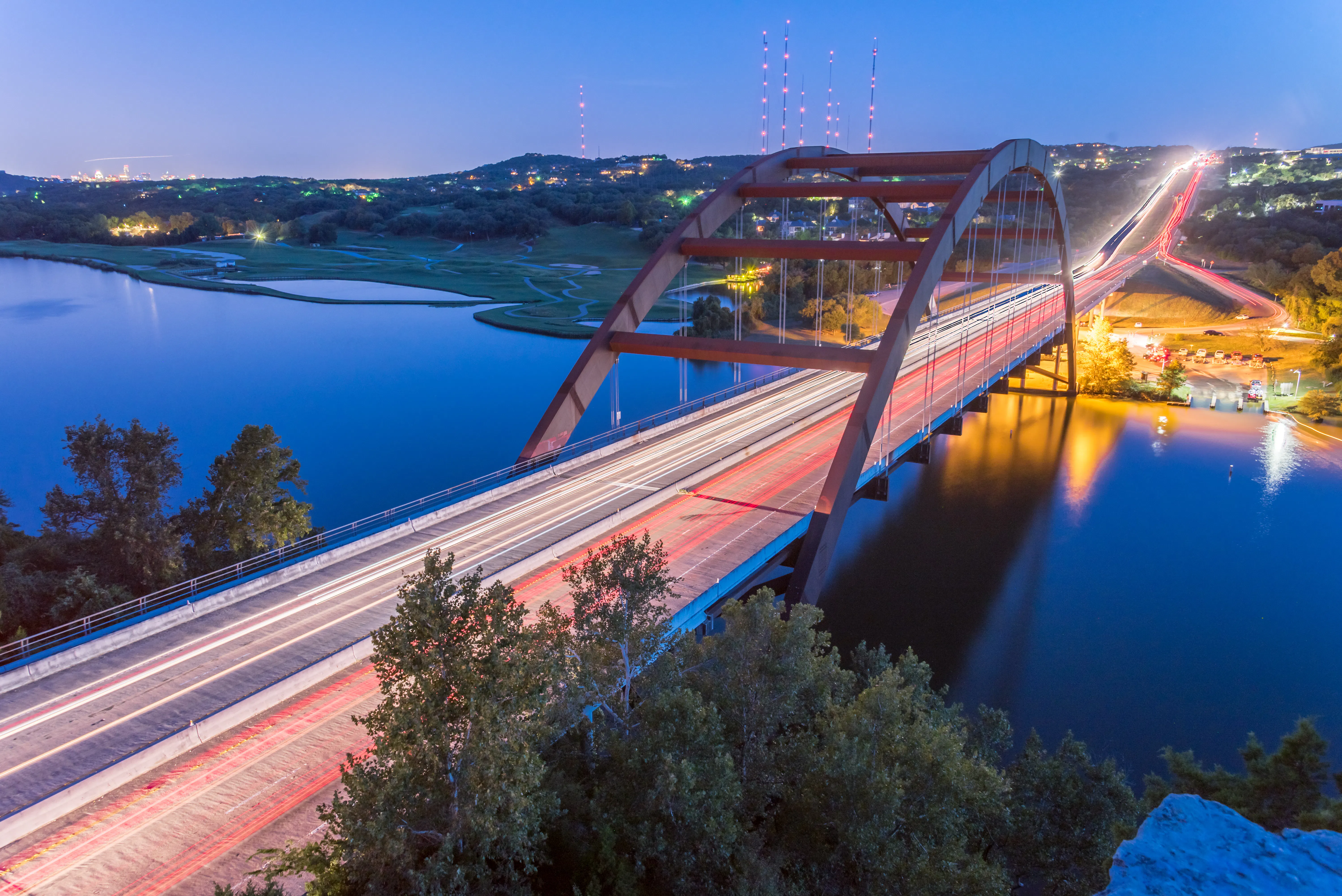 image of road in austin, tx - browse motorcycle rentals in austin texas on Riders Share