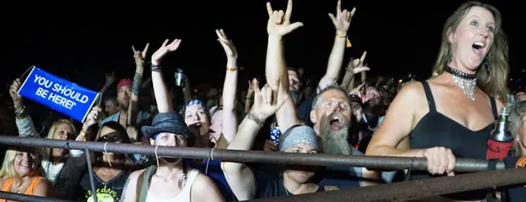 Espectadores de show no Kentucky Bike Rally