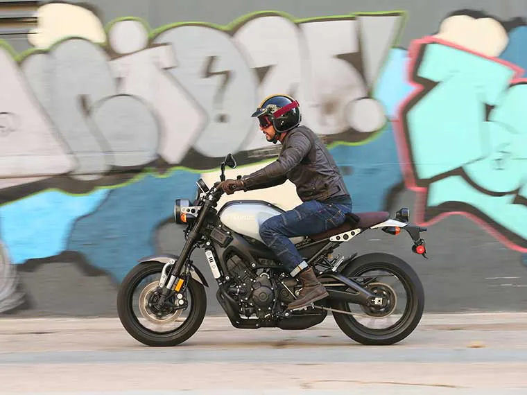 Una motocicleta Yamaha alquilada conducida en Philadelphia.