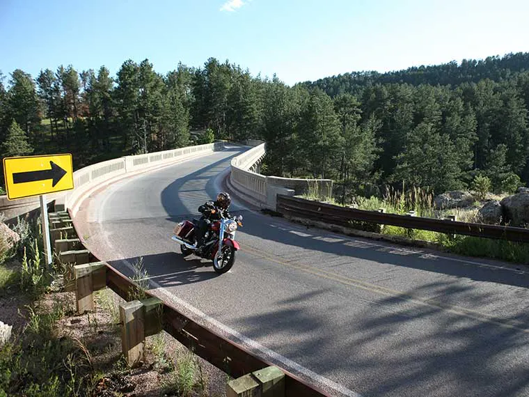 ruta de motociclismo en denver, colorado con un alquiler de motocicleta desde Riders Share, una compañía de alquiler de motos entre pares