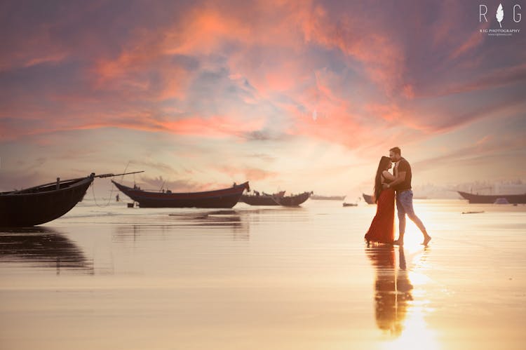 Beautiful prewedding poses ideas