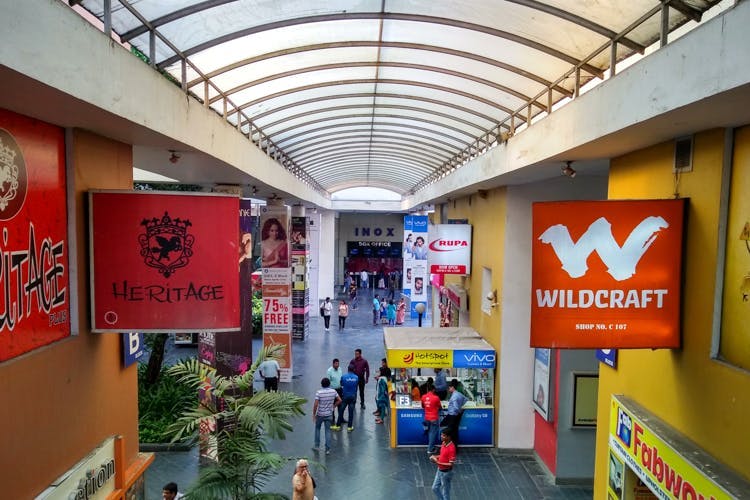 shopping place in kolkata