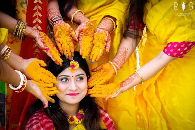 beautiful haldi poses