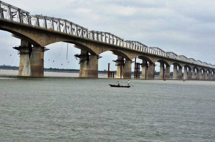 beautiful locations for pre-wedding shoot in Patna