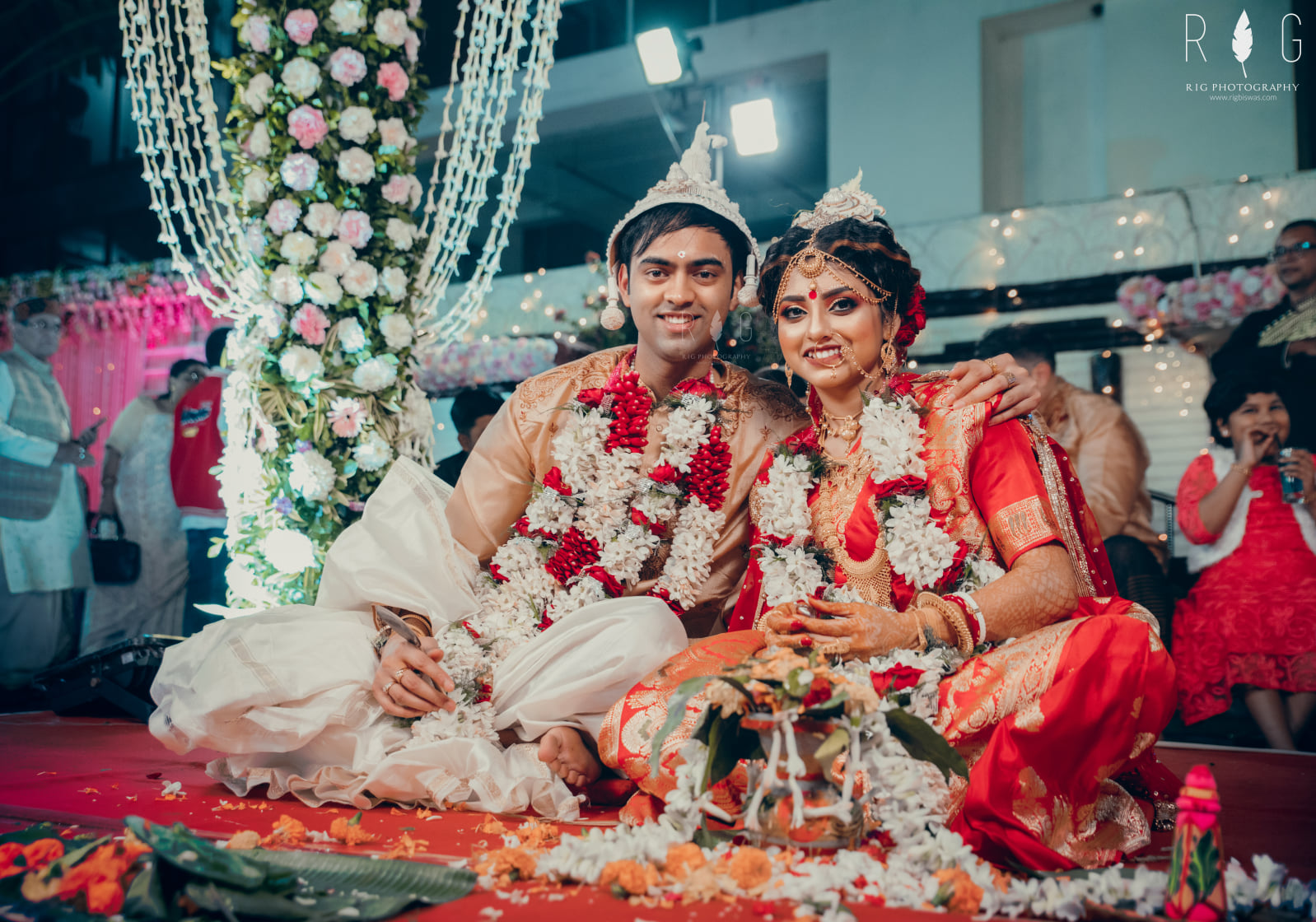 newly married couple photography