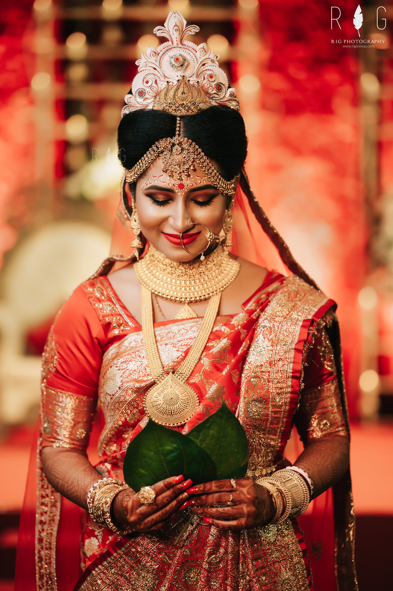 20 Beautiful Dulhan Pictures You Must Ask Your Photographer to Capture on  Your Big Day