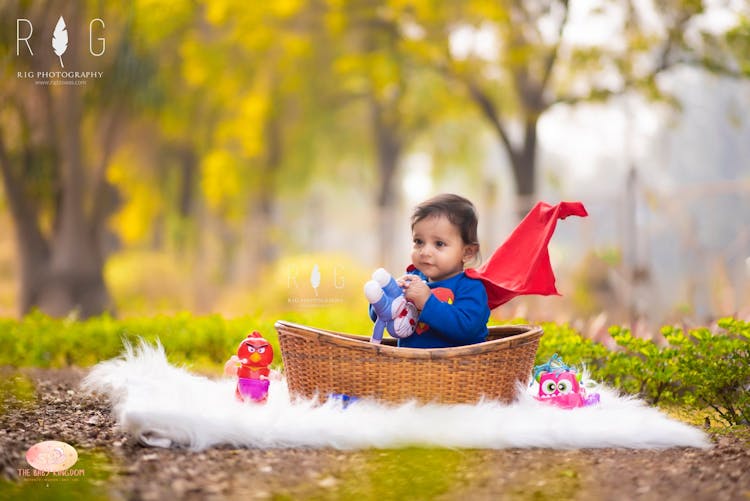 Baby birthday photoshoot ideas