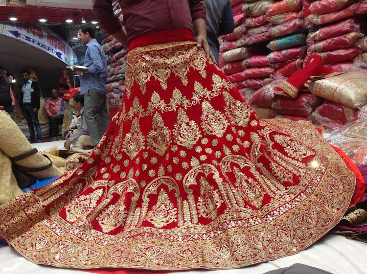 famous shop in patna for lehenga