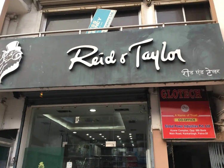 Famous Tailor Shop In Patna For Wedding Outfit