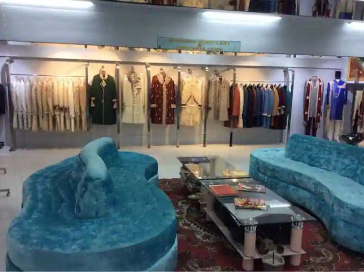 Famous Patna sherwani store