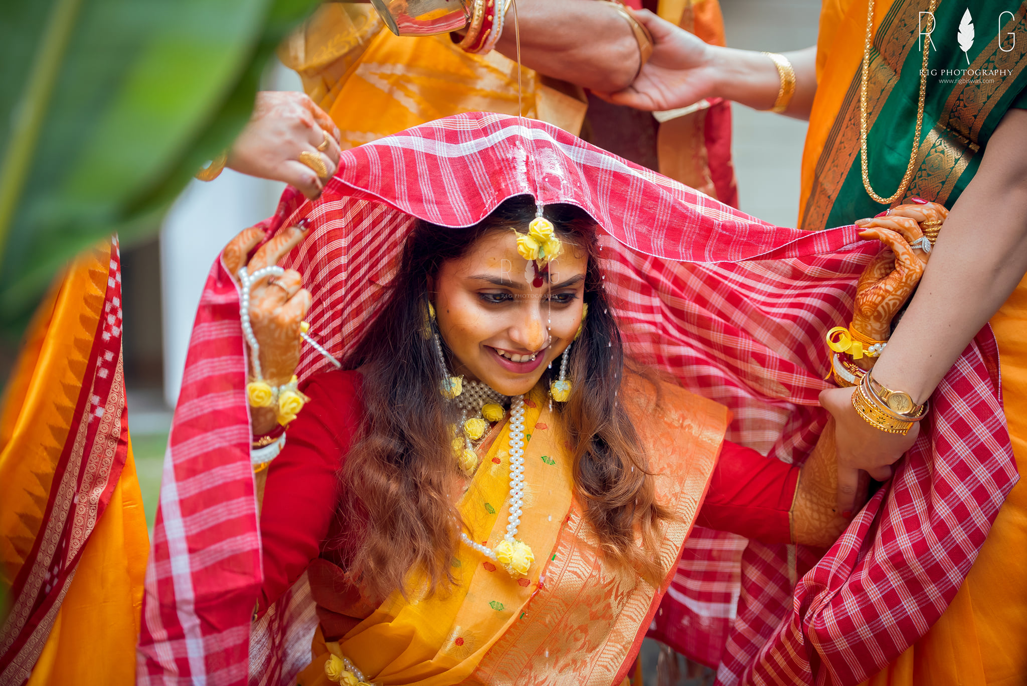 bengali haldi ceremony