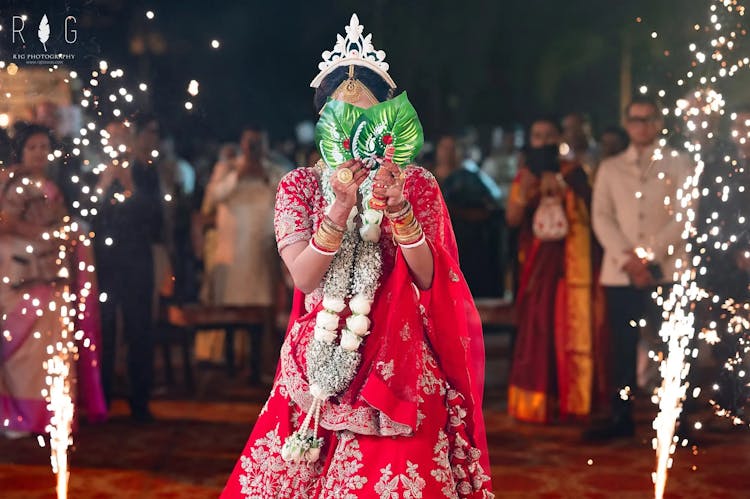 Shubho Drishti: Capturing the First Look Perfectly