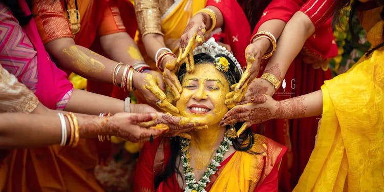 From Gaye Holud to Sindoor Daan: A Bengali Wedding Ritual Guide